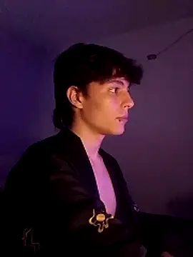 James smm online show from November 6, 2025, 7:26 pm