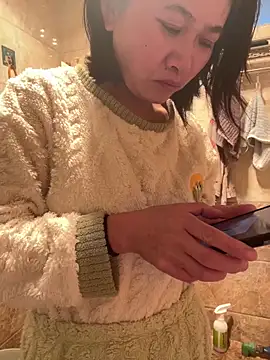 Snapshot of daaqnn chatting on November 26, 2025, 12:00 am daaqnn online show from November 26, 2025, 12:00 am