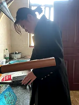 Snapshot of daaqnn chatting on November 27, 2025, 11:40 pm daaqnn online show from November 27, 2025, 11:40 pm