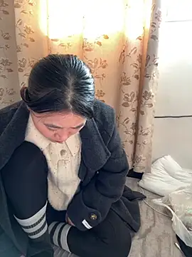 Snapshot of daaqnn chatting on December 4, 2025, 1:48 am daaqnn online show from December 4, 2025, 1:48 am