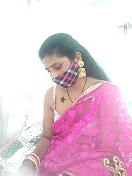 Snapshot of Divine_Lustt chatting on February 21, 2026, 8:48 am Divine Lustt online show from February 21, 2026, 8:48 am