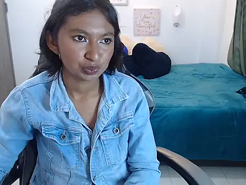Samanta 777 online show from May 18, 2026, 8:47 pm