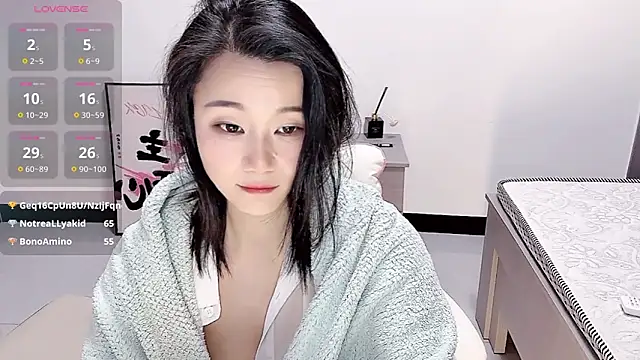 Bloo3iss online show from November 25, 2025, 6:19 pm