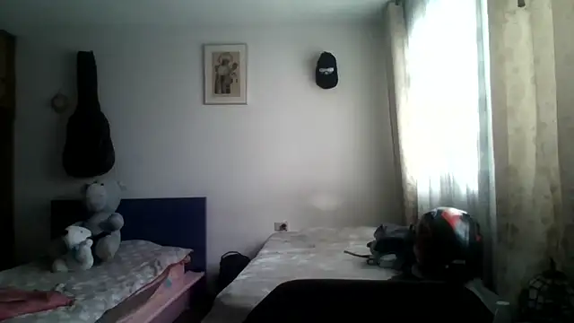 Lauryn Jones online show from April 2, 2026, 9:34 pm