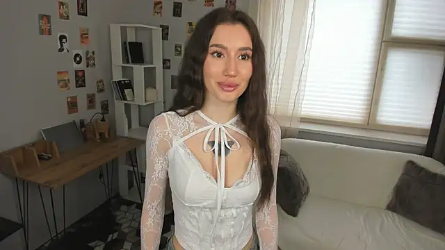 VvesssbZe online show from November 13, 2025, 8:46 am