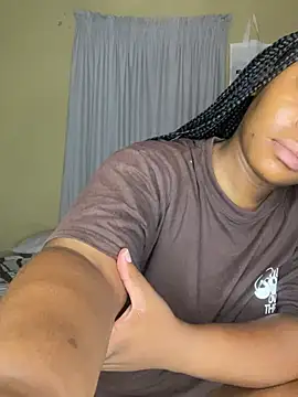 MiyaXo2 online show from February 22, 2026, 9:24 pm