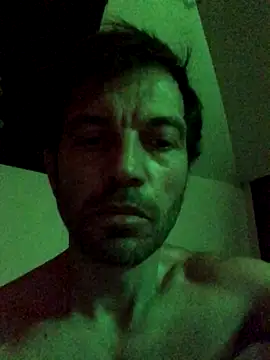 Snapshot of onlyfuncouple chatting on October 31, 2025, 11:28 pm onlyfuncouple online show from October 31, 2025, 11:28 pm