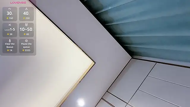 Snapshot of BvBver chatting on November 6, 2025, 12:39 pm BvBver online show from November 6, 2025, 12:39 pm