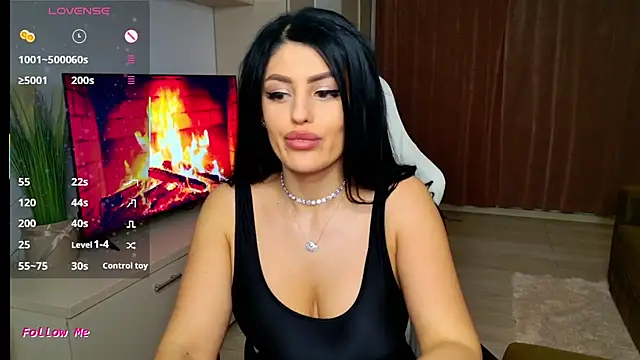 Myla-b online show from January 7, 2026, 9:06 pm