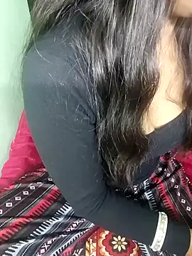 Snapshot of Hey_shiviii chatting on February 23, 2026, 3:53 pm Hey shiviii online show from February 23, 2026, 3:53 pm