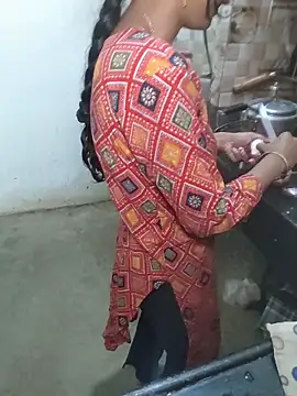 baby Cpl21 online show from February 16, 2026, 3:35 am