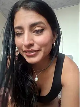 GISELLA   online show from February 12, 2026, 1:17 pm