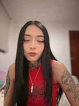 JIORYOvO online show from March 12, 2026, 3:56 am