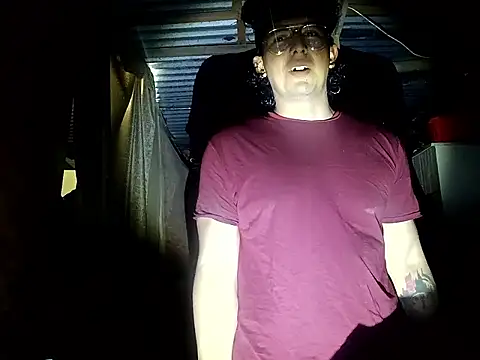 Snapshot of sexboyfit chatting on November 2, 2025, 11:18 pm sexboyfit online show from November 2, 2025, 11:18 pm