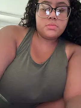 Snapshot of janellxo chatting on July 29, 2026, 7:56 pm janellxo online show from July 29, 2026, 7:56 pm