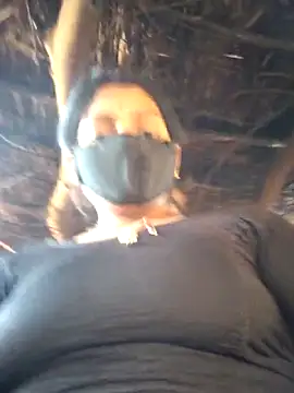 Sexy monikah online show from May 15, 2026, 1:34 am