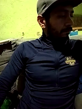 Snapshot of masia0 chatting on November 2, 2025, 5:10 am masia0 online show from November 2, 2025, 5:10 am