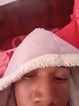 Snapshot of Bigdickheadpussylicking chatting on June 2, 2026, 12:07 pm Bigdickheadpussylicking online show from June 2, 2026, 12:07 pm