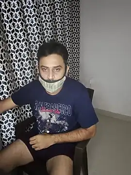 Snapshot of ITZ_GURU chatting on July 22, 2026, 4:54 pm ITZ GURU online show from July 22, 2026, 4:54 pm