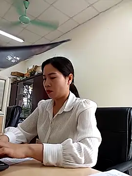 zezesexxy online show from April 6, 2026, 3:04 am