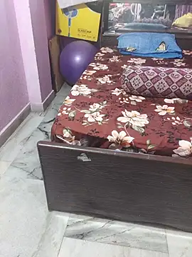 hyd couple7878 online show from May 21, 2026, 3:57 am