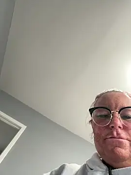 Angel-LinaX online show from January 19, 2026, 2:32 pm