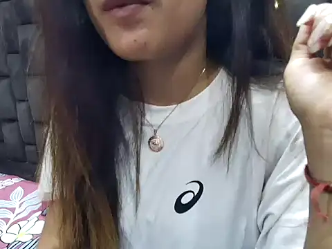 Angel-pune001 online show from March 23, 2026, 10:08 am