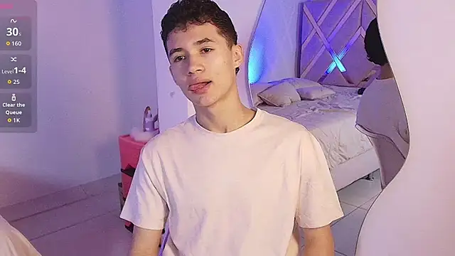 Eiden Blake online show from April 8, 2026, 2:11 am