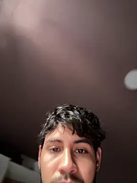 meninadeparis online show from April 10, 2026, 12:54 pm