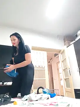 Snapshot of SugarDiamonds chatting on November 26, 2025, 7:53 am SugarDiamonds online show from November 26, 2025, 7:53 am