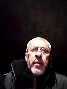 KAXABE11 online show from December 16, 2025, 5:40 pm