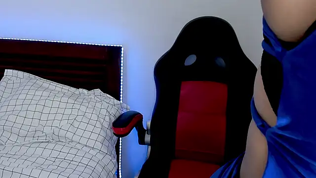 Snapshot of vanessa_saquirt chatting on February 14, 2026, 2:08 am vanessa saquirt online show from February 14, 2026, 2:08 am