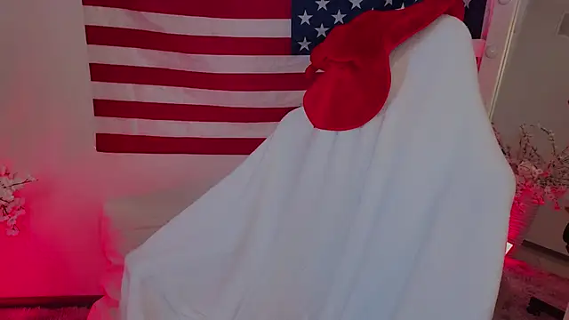 WICKEDEMBER online show from March 7, 2026, 1:57 am