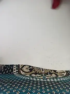 Saniya76 online show from July 8, 2026, 1:43 am