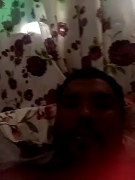 Snapshot of Rn_NaiaR chatting on November 3, 2025, 11:44 am Rn NaiaR online show from November 3, 2025, 11:44 am