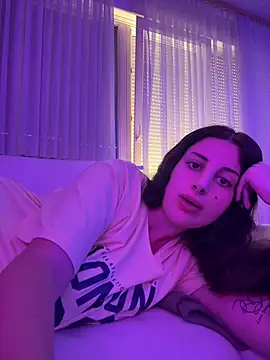 jojoa23 online show from May 27, 2026, 10:12 am