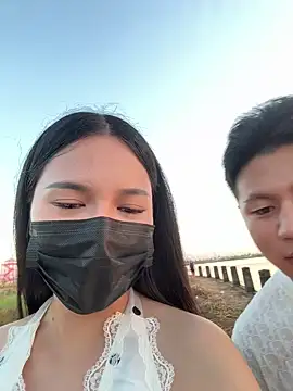 Snapshot of jingjing_zhibo chatting on November 9, 2025, 10:24 am jingjing zhibo online show from November 9, 2025, 10:24 am