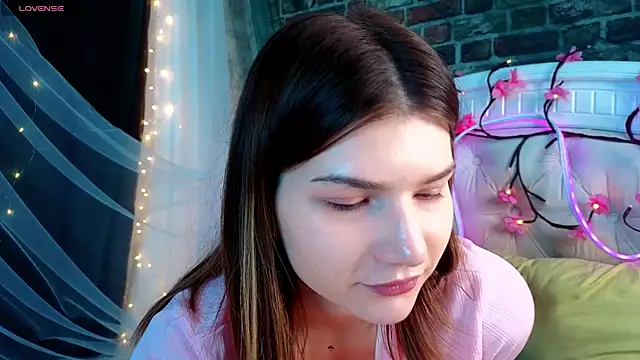 Snapshot of WilmaJohnson chatting on February 22, 2026, 6:57 am WilmaJohnson online show from February 22, 2026, 6:57 am