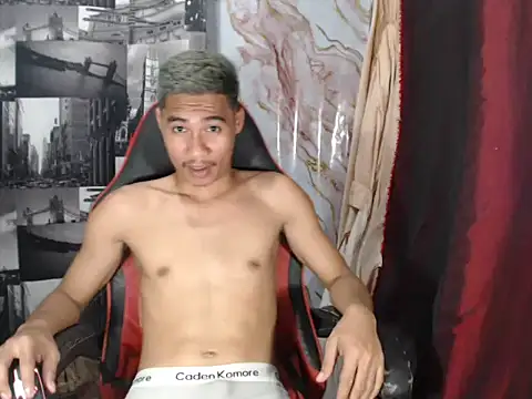 Snapshot of mrsexyteens chatting on February 12, 2026, 4:40 am mrsexyteens online show from February 12, 2026, 4:40 am