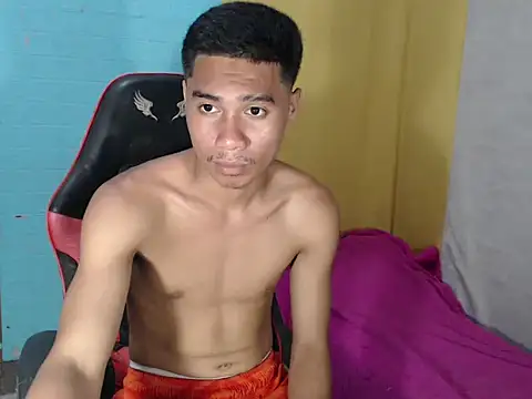 mrsexyteens online show from May 14, 2026, 7:26 am
