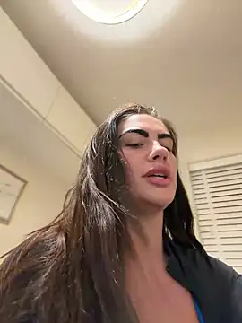 ArabellaAngelll online show from March 4, 2026, 7:31 pm