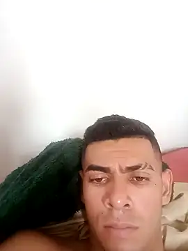 Snapshot of Drian1010 chatting on November 4, 2025, 5:56 pm Drian1010 online show from November 4, 2025, 5:56 pm