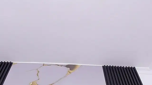 Mia Devereaux167 online show from April 2, 2026, 7:00 pm