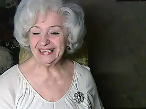 ValeriaKroww online show from March 5, 2026, 6:04 pm