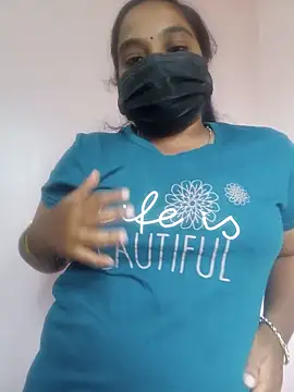 Snapshot of Mathi_cam chatting on June 10, 2026, 10:25 am Mathi cam online show from June 10, 2026, 10:25 am