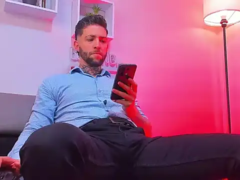 Supreme Alpha online show from November 15, 2025, 2:53 am