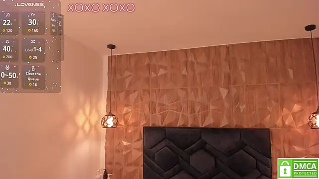 Kiara velvet   online show from December 19, 2025, 8:05 pm