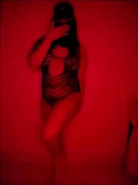 SosoAlby online show from November 19, 2025, 11:27 pm