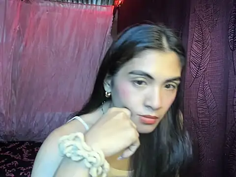 ursexykittykat xx online show from November 19, 2025, 6:35 am