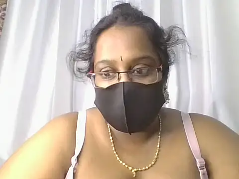 hootypriya online show from June 30, 2026, 5:14 pm